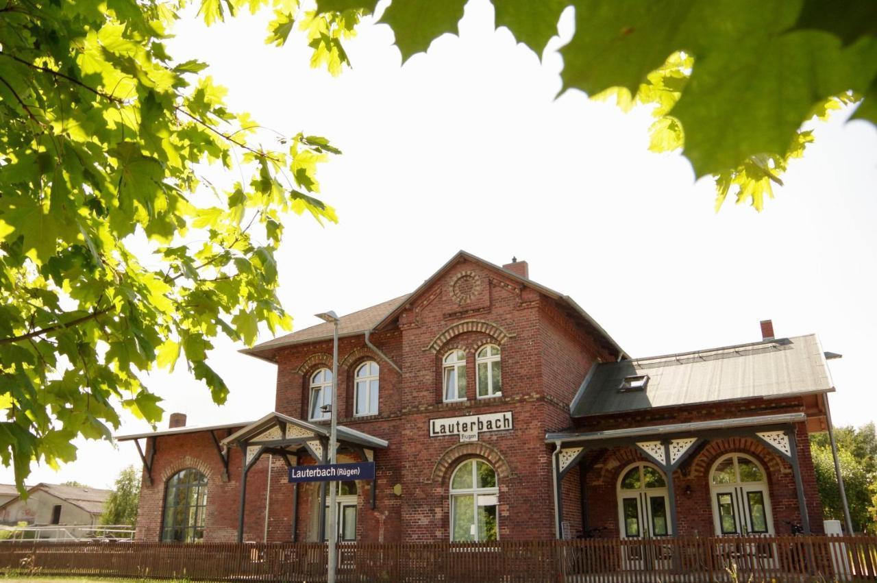 Ferienwohnung Urlaubsbahnhof - Stellwerk Lauterbach  Exterior foto